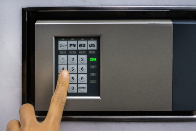 事務所や工場の入退室管理